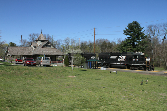 Freight on The Pascack Valley!